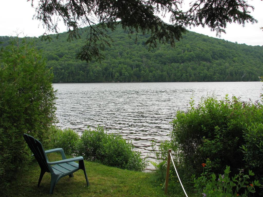 Chalets Laurentides Мон-Трамблан Номер фото
